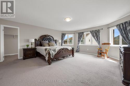 7590 Butternut Boulevard E, Niagara Falls, ON - Indoor Photo Showing Bedroom