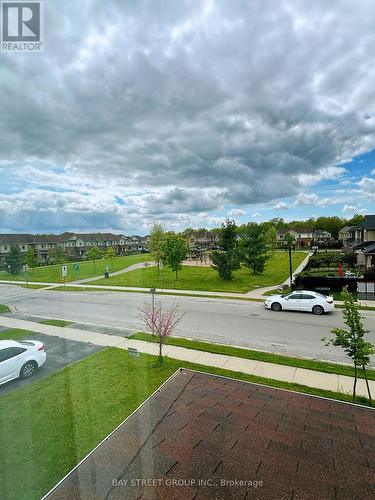 7590 Butternut Boulevard E, Niagara Falls, ON - Outdoor With View