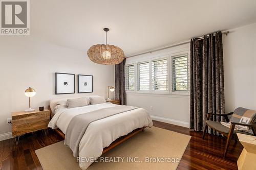 413 Codrington Street, Barrie, ON - Indoor Photo Showing Bedroom