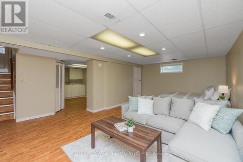 15 Hyland Avenue, Halton Hills, ON - Indoor Photo Showing Other Room