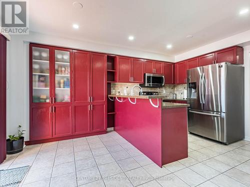 36 Prince Crescent, Brampton, ON - Indoor Photo Showing Kitchen