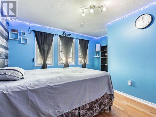 36 Prince Crescent, Brampton, ON - Indoor Photo Showing Bedroom
