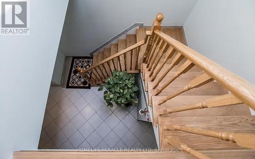 9 Banting Crescent, Brampton, ON - Indoor Photo Showing Other Room