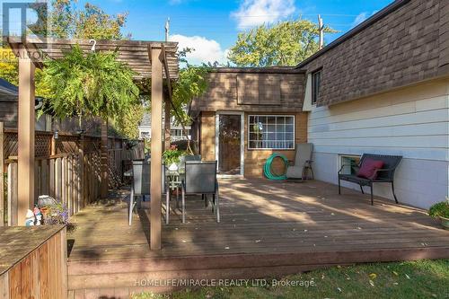 Upper - 2268 Fassel Avenue, Burlington, ON - Outdoor With Deck Patio Veranda