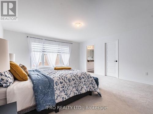 1406 Lobelia Crescent, Milton, ON - Indoor Photo Showing Bedroom