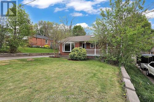 10 Cleaveholm Drive, Halton Hills, ON - Outdoor