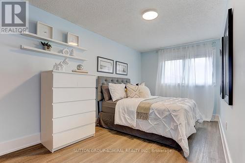 114 Rejane Crescent, Vaughan, ON - Indoor Photo Showing Bedroom