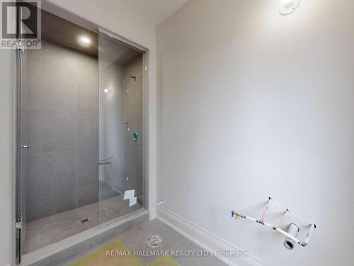 13 Calla Trail, Aurora, ON - Indoor Photo Showing Bathroom