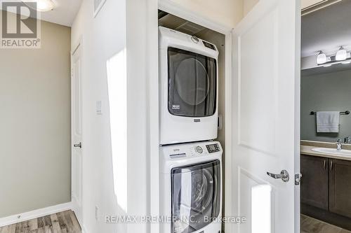 437 - 19 Bellcastle Gate, Whitchurch-Stouffville, ON - Indoor Photo Showing Laundry Room