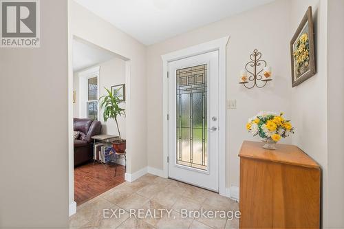 17682 Loyalist Parkway, Prince Edward County, ON - Indoor Photo Showing Other Room