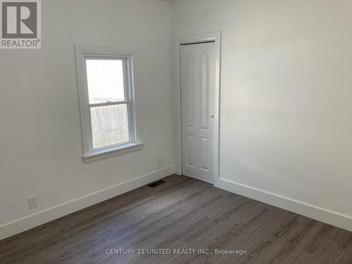 692 Monaghan Road, Peterborough, ON - Indoor Photo Showing Other Room