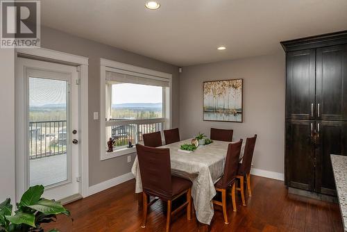 2542 Chancellor Boulevard, Prince George, BC - Indoor Photo Showing Dining Room