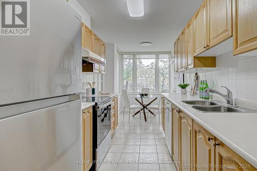 319 Grandview Way, Toronto, ON - Indoor Photo Showing Kitchen With Double Sink