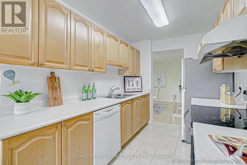 319 Grandview Way, Toronto, ON - Indoor Photo Showing Kitchen With Double Sink