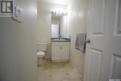 38 203 Herold Terrace, Saskatoon, SK - Indoor Photo Showing Bathroom