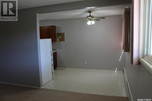 341 2Nd Street E, Shaunavon, SK - Indoor Photo Showing Other Room