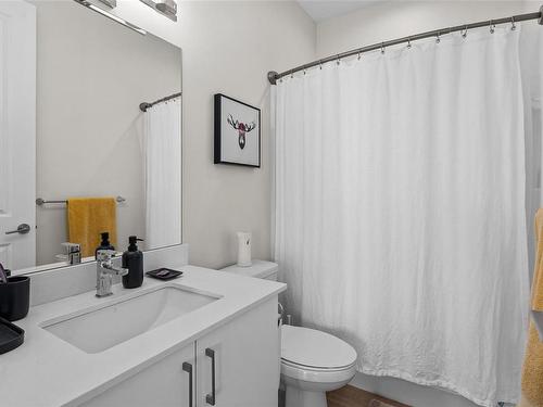 606-815 Orono Ave, Langford, BC - Indoor Photo Showing Bathroom