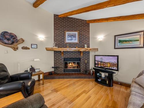 5145 Gainsberg Rd, Bowser, BC - Indoor Photo Showing Living Room With Fireplace