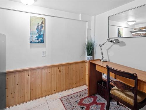 14-1723 Sandy Beach Rd, Mill Bay, BC - Indoor Photo Showing Other Room