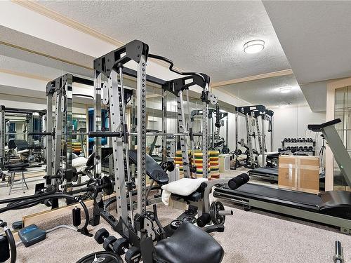 5009 Bonanza Pl, Saanich, BC - Indoor Photo Showing Gym Room