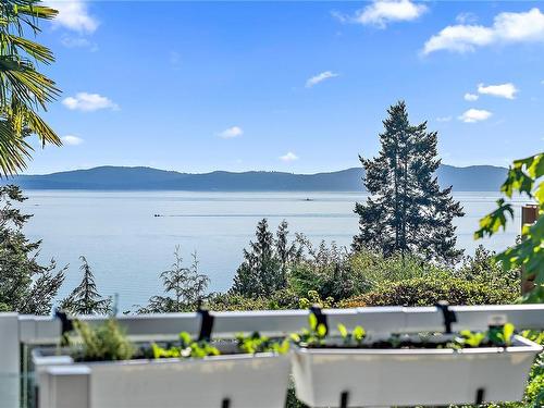 5009 Bonanza Pl, Saanich, BC - Outdoor With Body Of Water With View