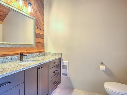 7476 Neva Rd, Lake Cowichan, BC - Indoor Photo Showing Bathroom