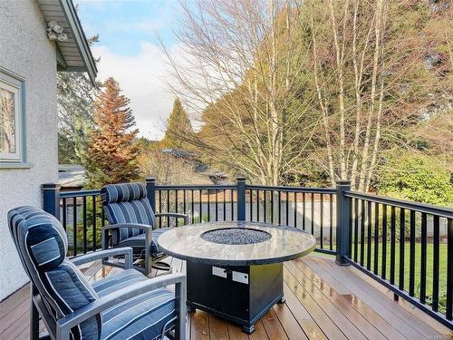 1690 Ash Rd, Saanich, BC - Outdoor With Deck Patio Veranda With Exterior