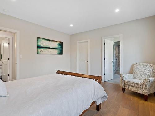 5180 Willis Way, Courtenay, BC - Indoor Photo Showing Bedroom