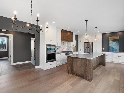 5180 Willis Way, Courtenay, BC - Indoor Photo Showing Kitchen With Upgraded Kitchen