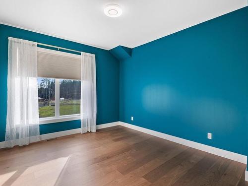 5180 Willis Way, Courtenay, BC - Indoor Photo Showing Other Room