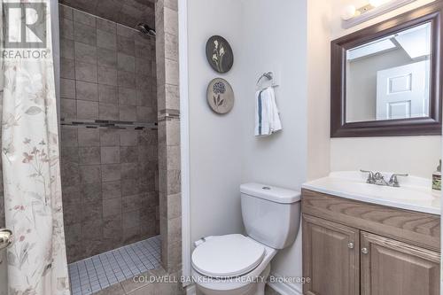 23 Jaffa Drive, Brampton, ON - Indoor Photo Showing Bathroom