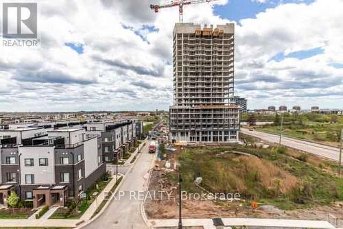 606 - 335 Wheat Boom Drive, Oakville, ON - Outdoor With View