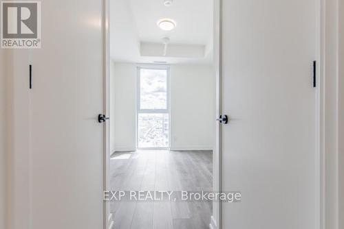 606 - 335 Wheat Boom Drive, Oakville, ON - Indoor Photo Showing Other Room
