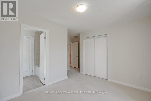293 Goutouski Crescent, Milton, ON -  Photo Showing Other Room
