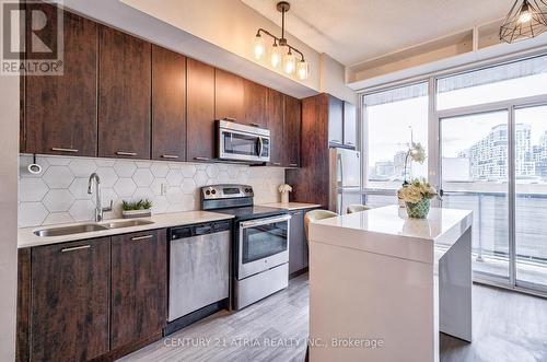 711 - 50 Bruyeres Mews, Toronto, ON - Indoor Photo Showing Kitchen With Stainless Steel Kitchen