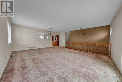 7 Harbourview Crescent, Prince Edward County, ON - Indoor Photo Showing Other Room