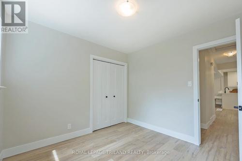 26 Breton Park Crescent, London, ON - Indoor Photo Showing Other Room
