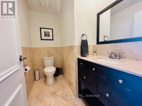 Ph15 - 40 Harding Boulevard W, Richmond Hill, ON - Indoor Photo Showing Bathroom