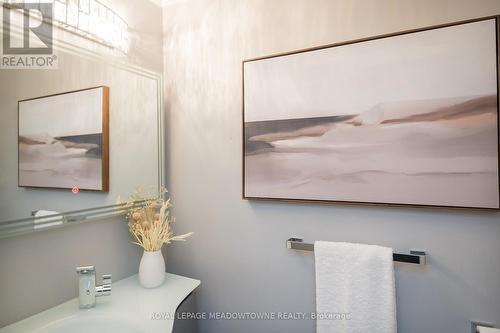 80 Copperfield Drive, Cambridge, ON - Indoor Photo Showing Bathroom