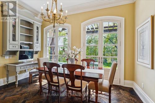 56 Ravenscrest Drive, Toronto, ON - Indoor Photo Showing Kitchen With Upgraded Kitchen