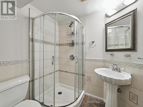 36 Cresser Avenue, Whitby, ON - Indoor Photo Showing Bathroom