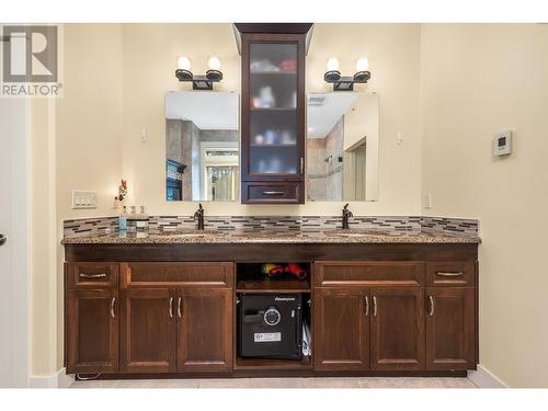 69 Swallows Place, Vernon, BC - Indoor Photo Showing Bathroom