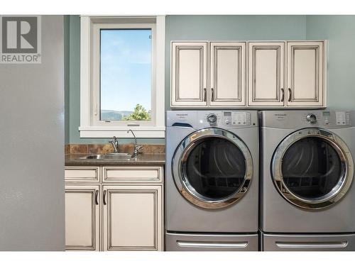 69 Swallows Place, Vernon, BC - Indoor Photo Showing Laundry Room