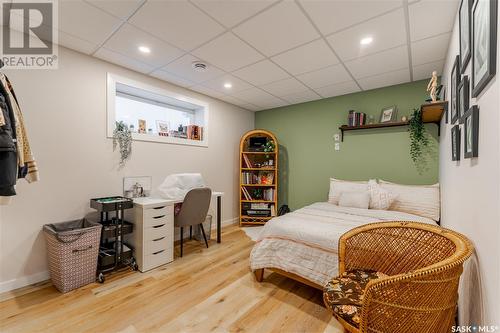 4825 Keller Avenue, Regina, SK - Indoor Photo Showing Bedroom