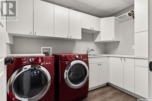 966 Tatanka Drive, Buffalo Pound Lake, SK - Indoor Photo Showing Laundry Room