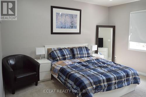 40 Crafter Crescent, Hamilton, ON - Indoor Photo Showing Bedroom