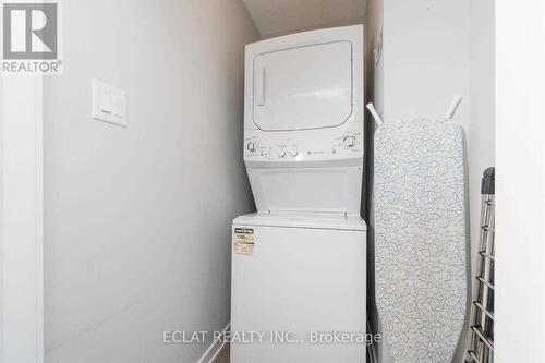 40 Crafter Crescent, Hamilton, ON - Indoor Photo Showing Laundry Room