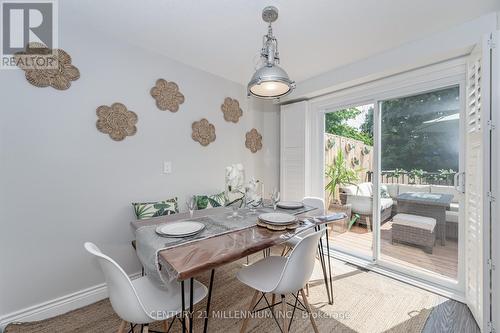 118 Sanderson Drive, Guelph, ON - Indoor Photo Showing Dining Room