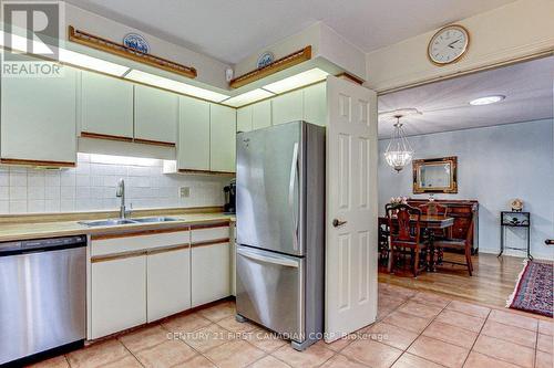 57 - 50 Fiddlers Green Road, London, ON - Indoor Photo Showing Kitchen