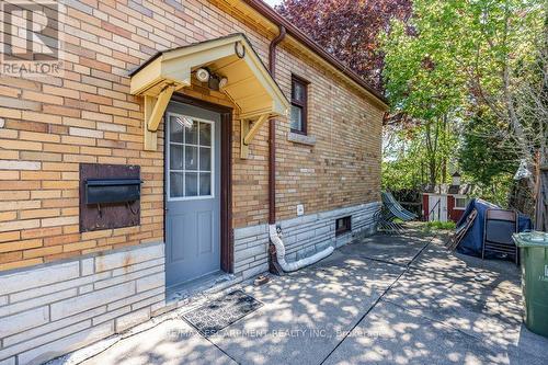 397 East 28Th Street, Hamilton, ON - Outdoor With Exterior